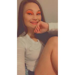 Meet your Posher, Sabrina